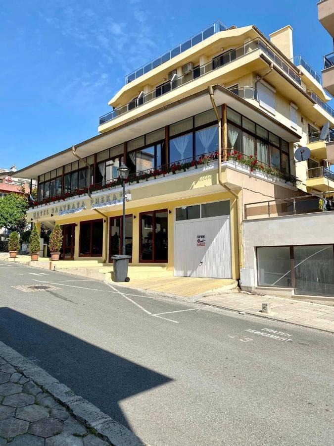 Family Hotel The Golden Fish Sozopol Eksteriør billede