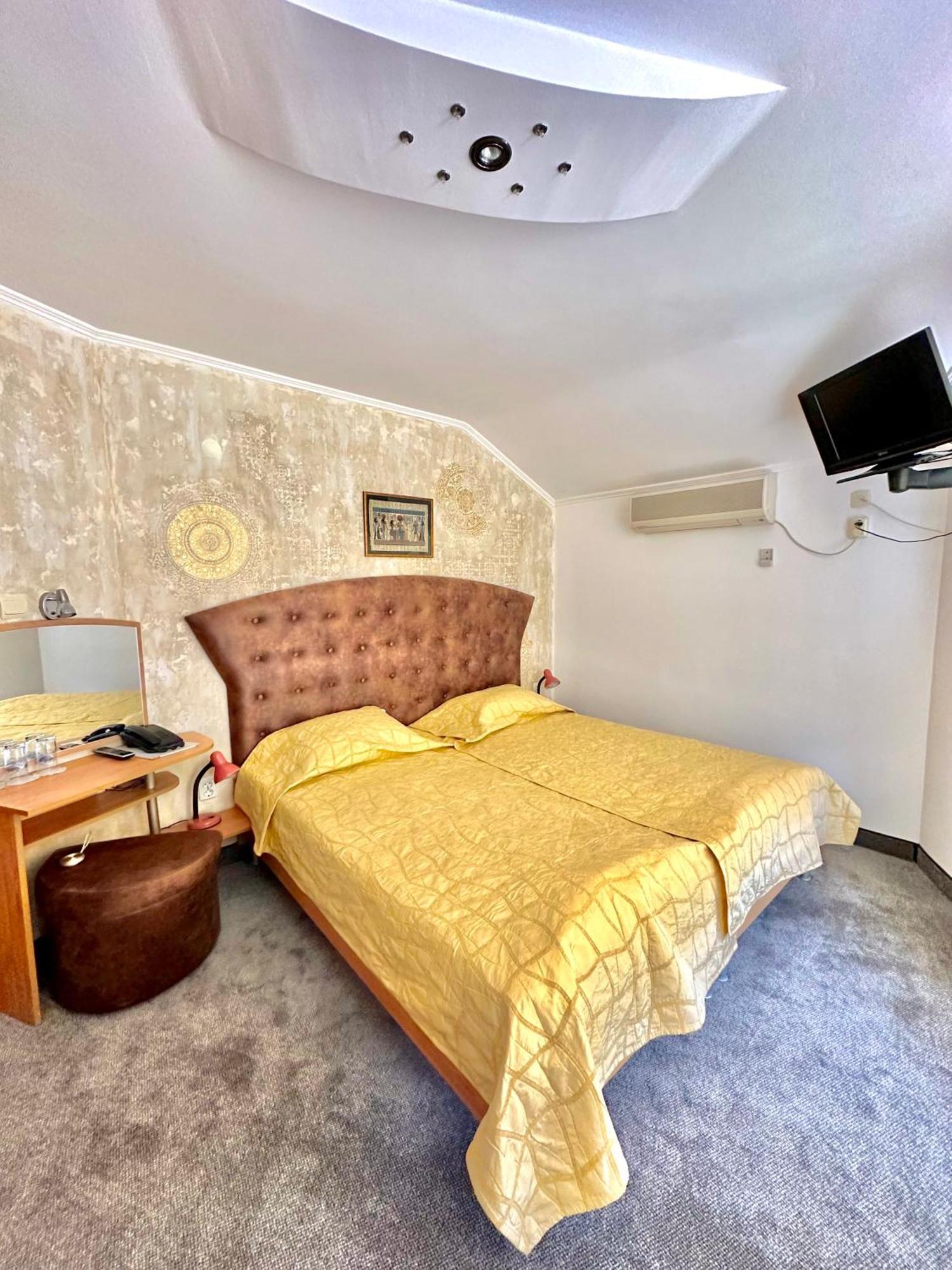 Family Hotel The Golden Fish Sozopol Eksteriør billede