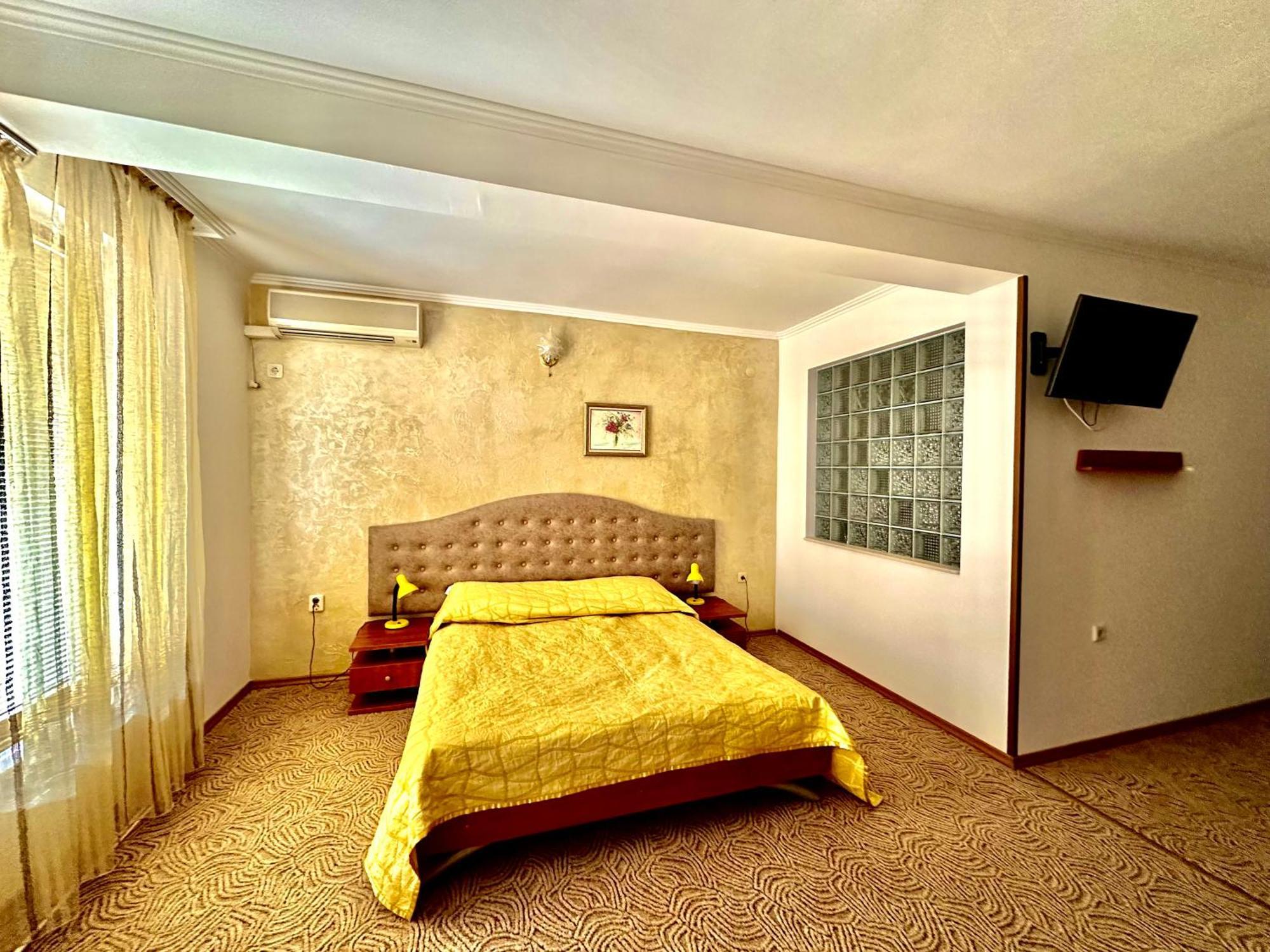 Family Hotel The Golden Fish Sozopol Eksteriør billede